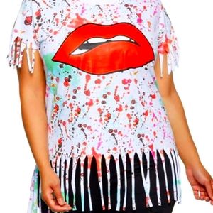 Lip Graphic design ( plus) t- shirt